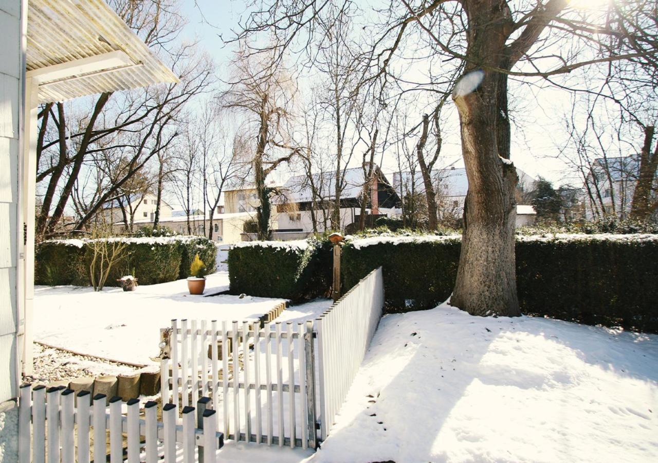 Haus Am Bach - Gemuetliche Pension Allershausen Exteriör bild